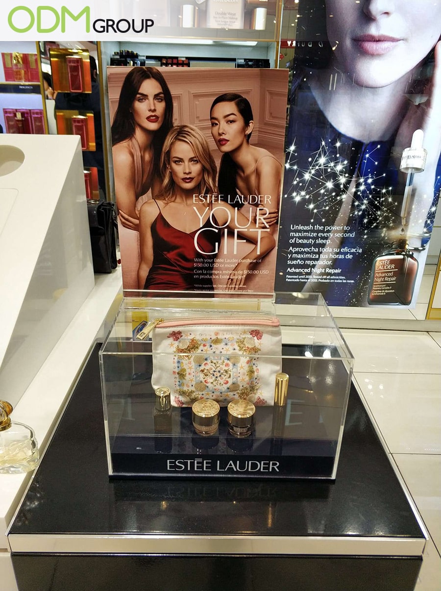 Free Makeup Gift with Any $39.50 Purchase | Estée Lauder