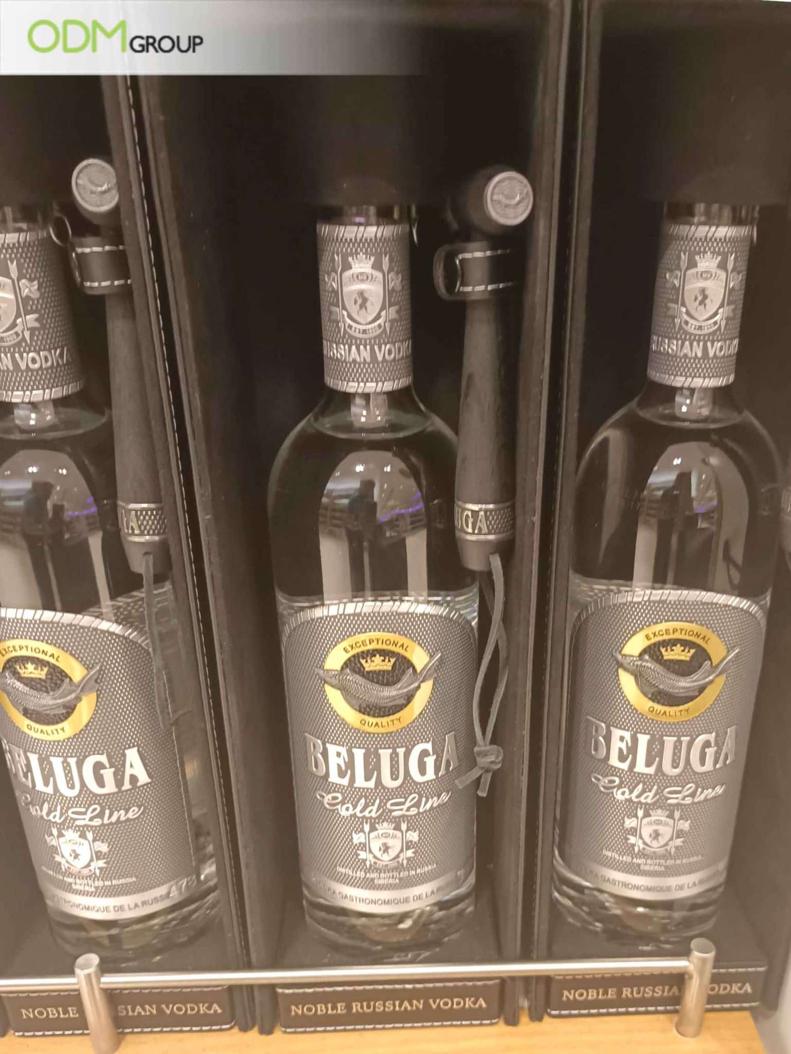 BELUGA VODKA GOLD TUMBLER GLASSES SET OF 2 EXCLUSIVE BAR GLASSES